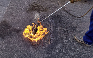 Friars Cliff flat roofing repairs